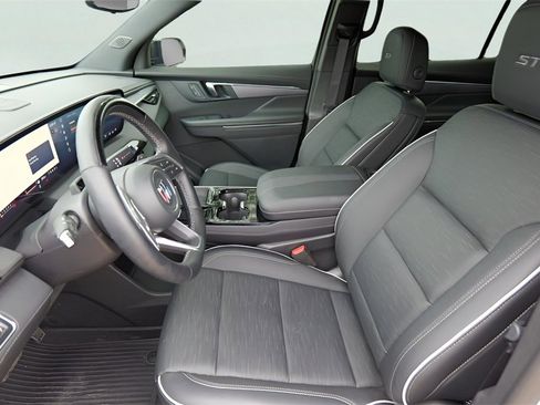 New 2026 Buick Enclave Sport Touring w/ Super Cruise Package image 9