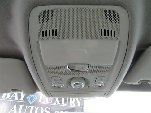 Used 2009 Audi A4 2.0T Premium image 29