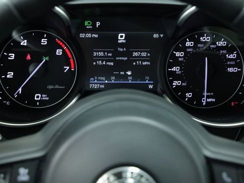 Used 2022 Alfa Romeo Giulia Ti image 12