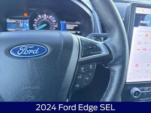 Used 2024 Ford Edge SEL image 20