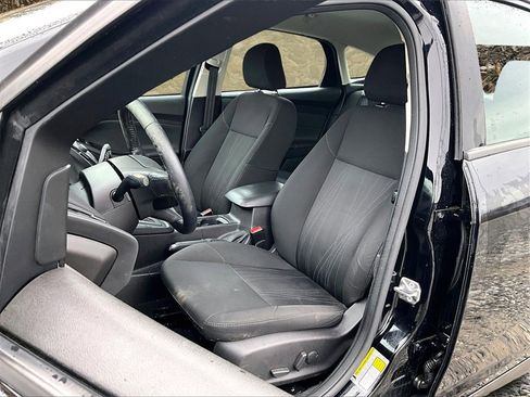 Used 2016 Ford Focus SE image 20
