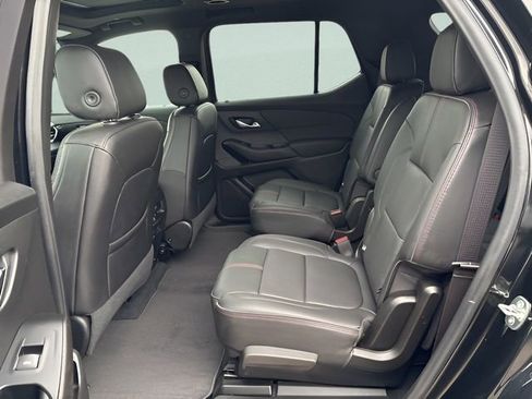 Used 2024 Chevrolet Traverse RS image 23