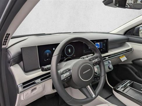 New 2026 Hyundai Tucson Limited image 12