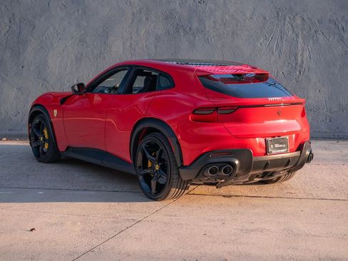 Certified 2025 Ferrari Purosangue image 2