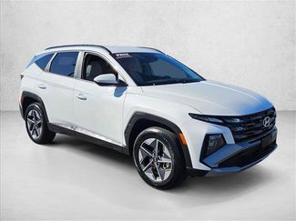 Used 2025 Hyundai Tucson SEL video 3
