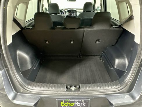 Used 2025 Kia Soul LX w/ LX Technology Package FWD image 27