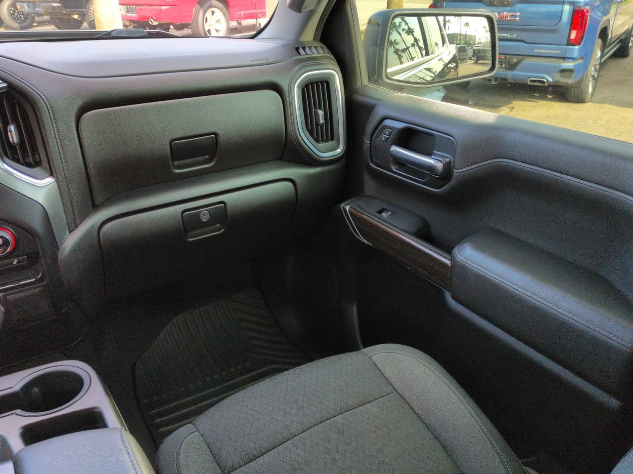 Used 2021 Chevrolet Silverado 1500 RST w/ Z71 Off-Road Package AWD/4WD image 16