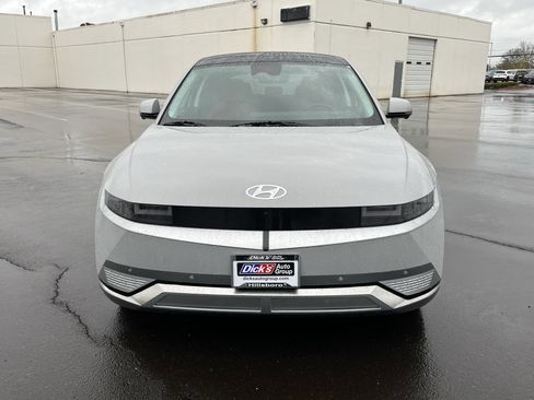 Used 2024 Hyundai Ioniq 5 Limited image 8