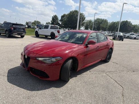 Used 2022 Alfa Romeo Giulia Sprint AWD/4WD image 21