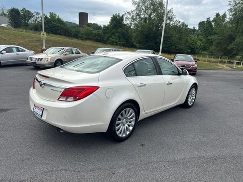Used 2013 Buick Regal Premium FWD image 8