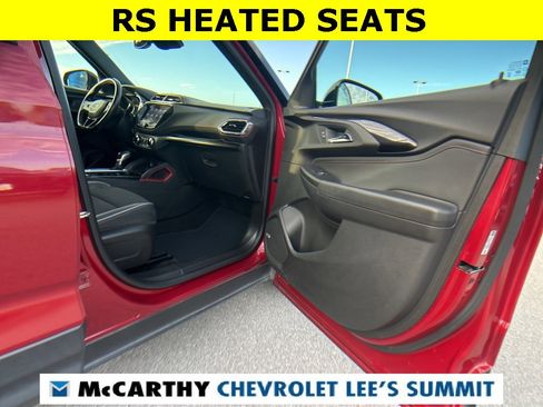 Used 2021 Chevrolet TrailBlazer RS w/ Technology Package image 39