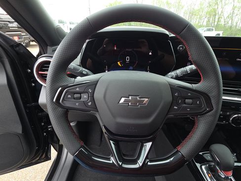 New 2026 Chevrolet Trax RS w/ Driver Confidence Package image 17