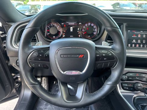 Used 2018 Dodge Challenger SXT w/ Blacktop Package image 17