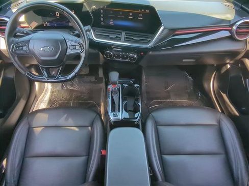 Used 2024 Chevrolet Trax RS w/ Driver Confidence Package FWD image 17