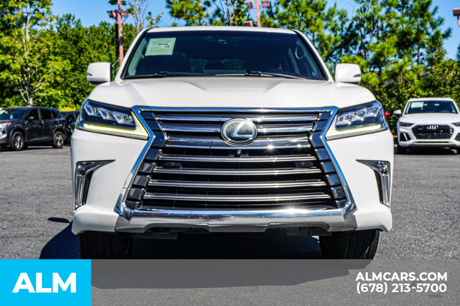 Used 2019 Lexus LX 570 4WD w/ Luxury Package image 9