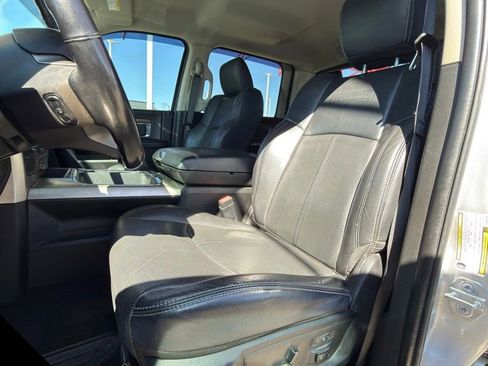 Used 2018 RAM 3500 Laramie image 13