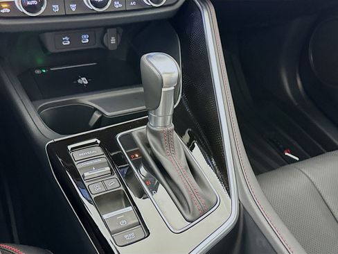 Used 2025 Acura ADX A-Spec image 18