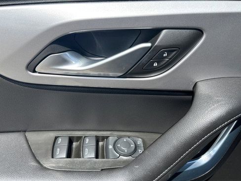 Used 2022 Chevrolet Blazer LT image 13