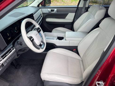 Used 2025 Hyundai Santa Fe SEL AWD/4WD image 30