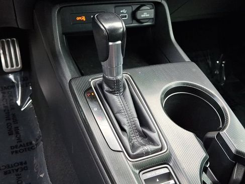 Used 2022 Honda Civic Sport image 14