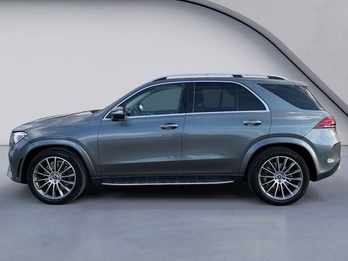 Used 2021 Mercedes-Benz GLE 450 4MATIC image 2