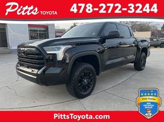 Used 2025 Toyota Tundra SR5 video 1