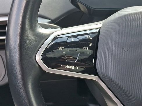 Used 2021 Volkswagen ID.4 Pro S w/ Gradient Package image 25