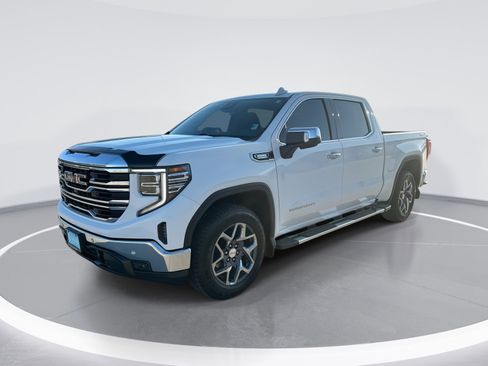 Used 2022 GMC Sierra 1500 SLT w/ SLT Premium Plus Package image 1