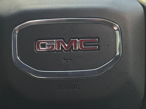 Used 2023 GMC Sierra 1500 AT4 w/ AT4 Premium Package image 12