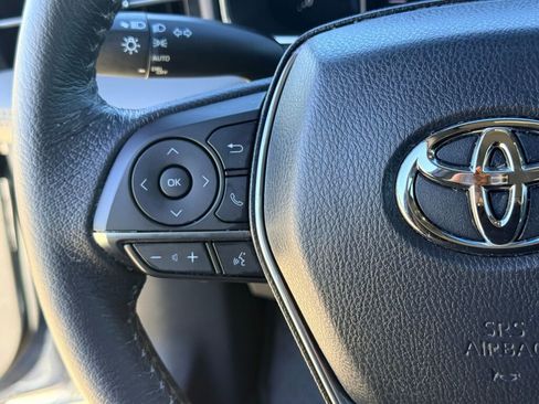 Used 2021 Toyota Avalon XLE image 29