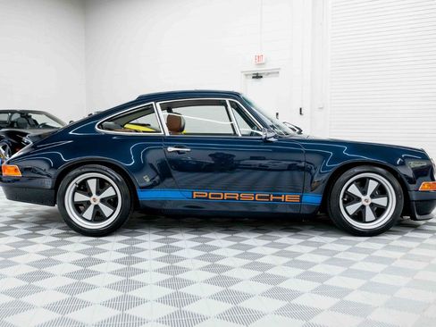 Used 1990 Porsche 911 Carrera image 6