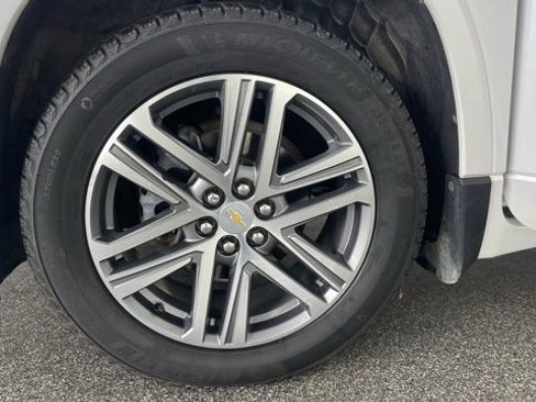 Used 2024 Chevrolet Traverse High Country image 53