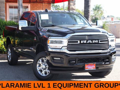 Used 2023 RAM 2500 Laramie AWD/4WD image 2