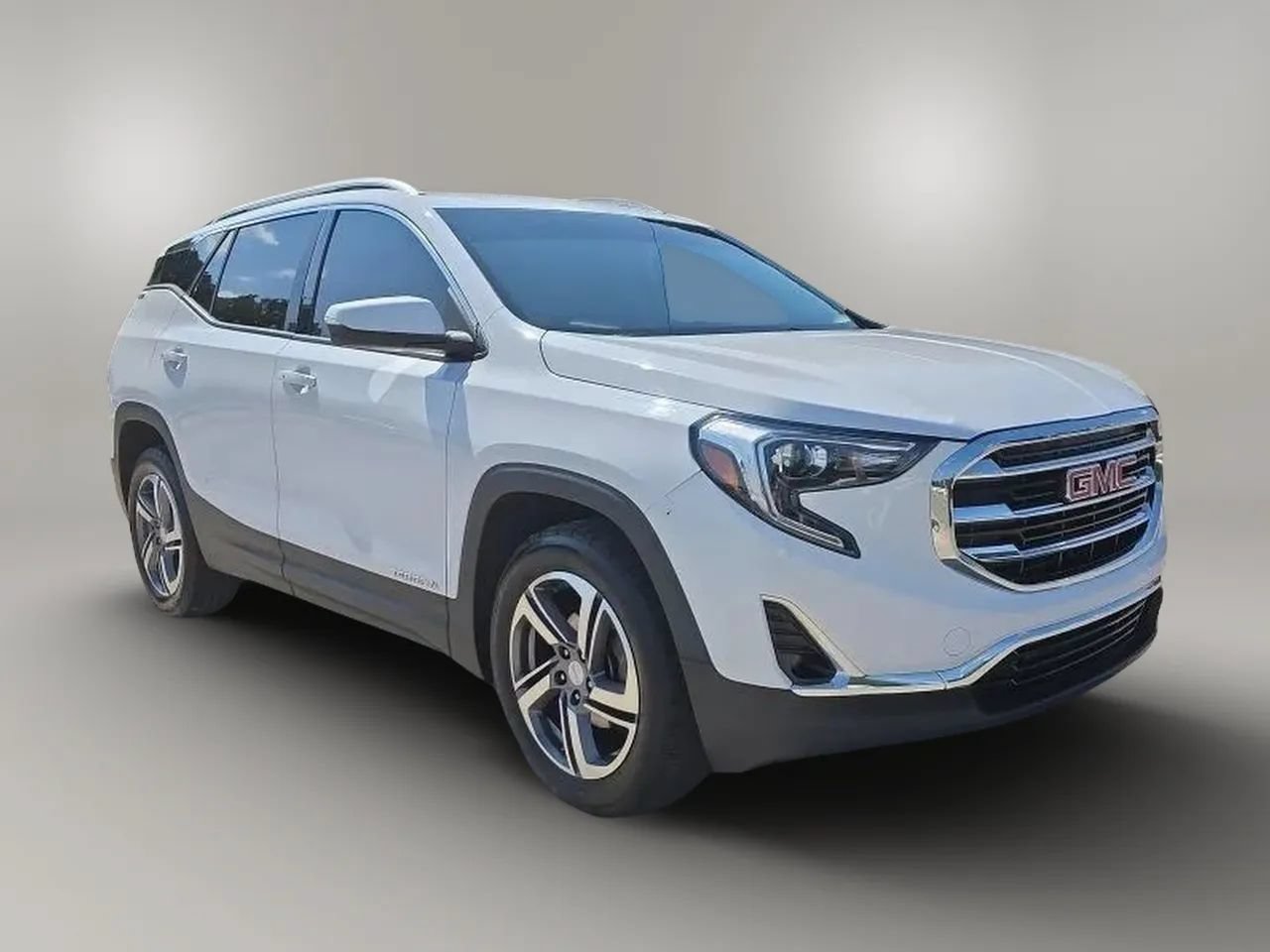 Used 2018 GMC Terrain SLT FWD image 3