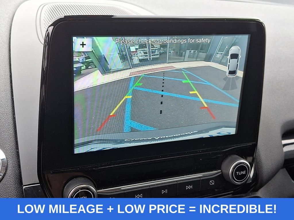 Used 2019 Ford EcoSport Titanium AWD/4WD image 4