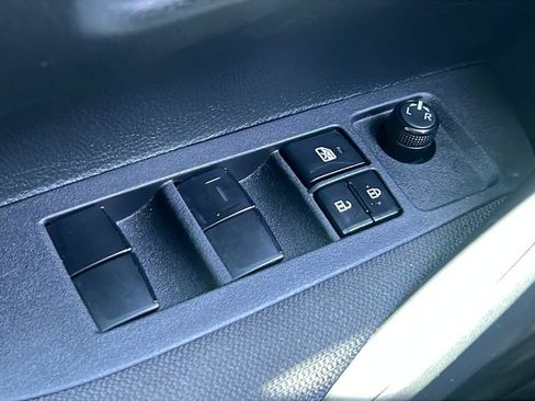 Used 2024 Toyota Corolla LE FWD image 18