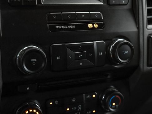 Used 2018 Ford F250 XL w/ Power Equipment Group image 21