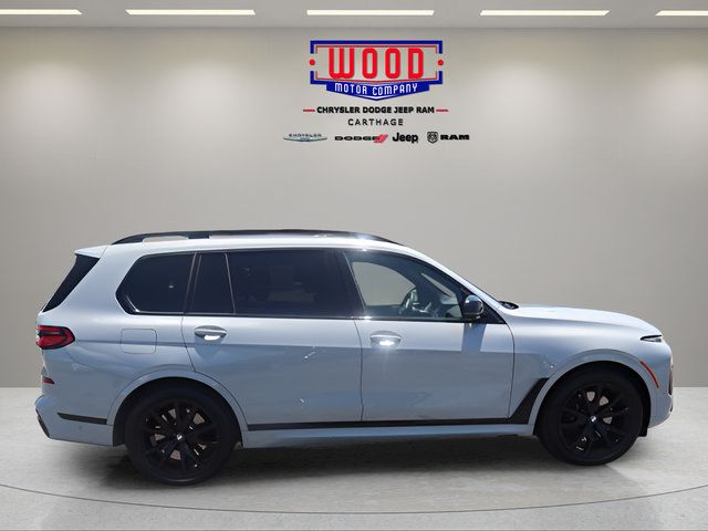 Used 2025 BMW X7 M60i w/ Executive Package AWD/4WD image 2