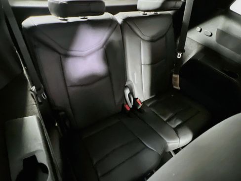 Used 2025 Cadillac XT6 Sport AWD/4WD image 27
