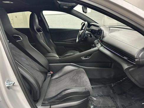 Used 2025 Hyundai Elantra N FWD image 20