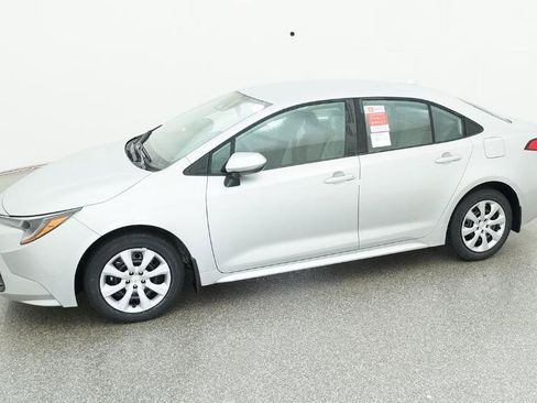 New 2026 Toyota Corolla LE image 7