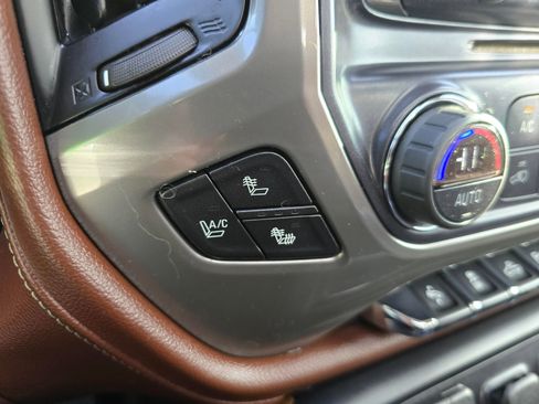 Used 2015 Chevrolet Silverado 3500 High Country AWD/4WD image 18