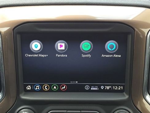 Used 2020 Chevrolet Silverado 1500 High Country w/ Technology Package image 36