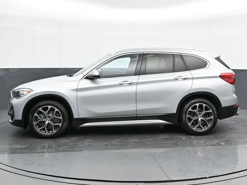 Used 2021 BMW X1 xDrive28i w/ Convenience Package AWD/4WD image 3