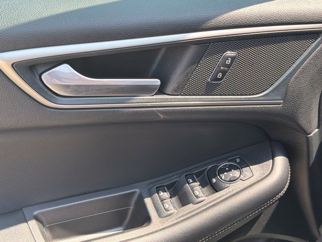 Used 2024 Ford Edge SEL AWD/4WD image 19