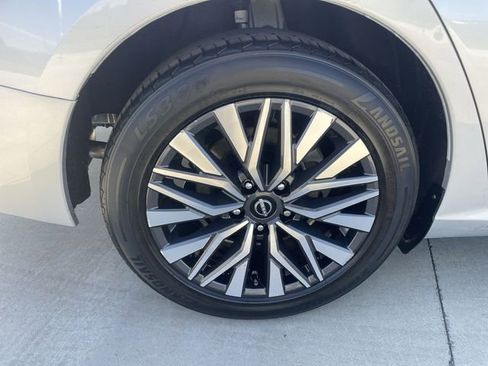 Used 2023 Nissan Altima 2.5 SV image 31