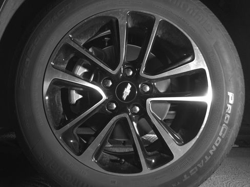 Used 2025 Chevrolet TrailBlazer LT image 12