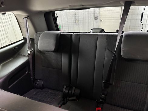 Used 2015 GMC Yukon SLE w/ Convenience Package image 7