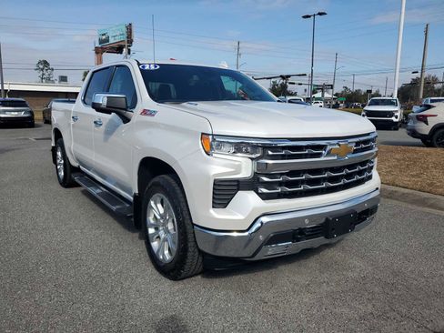 Certified 2025 Chevrolet Silverado 1500 LTZ w/ Z71 Off-Road Package image 8
