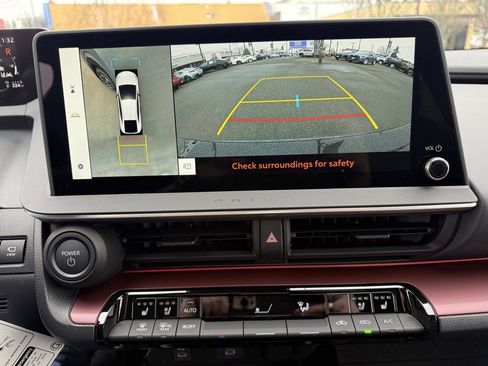 New 2026 Toyota Prius Plug-In Hybrid image 27